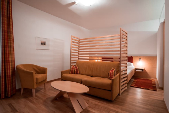 Room 16 of 54