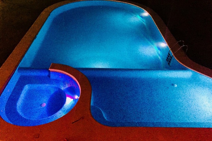 Pool 20 of 41