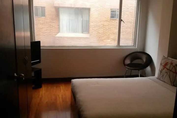 Room 2 of 13