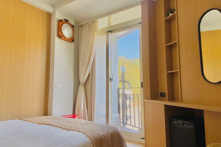 Room 17 of 75