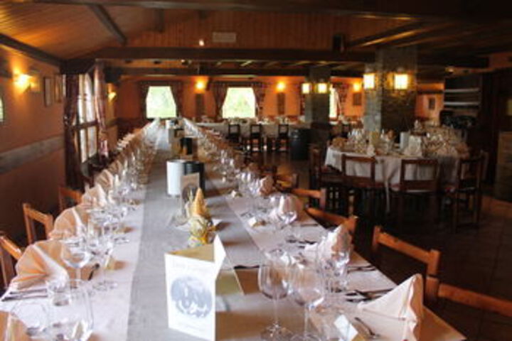 Dining 3 of 27