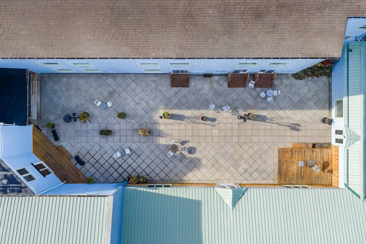 Terrace/Patio 47 of 52