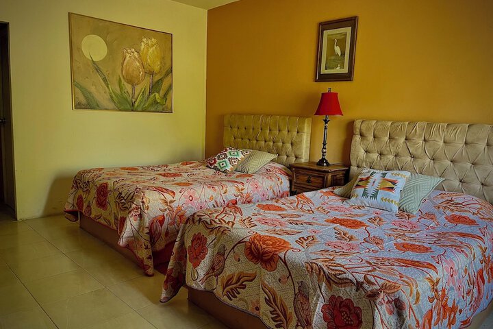 Room 10 of 36