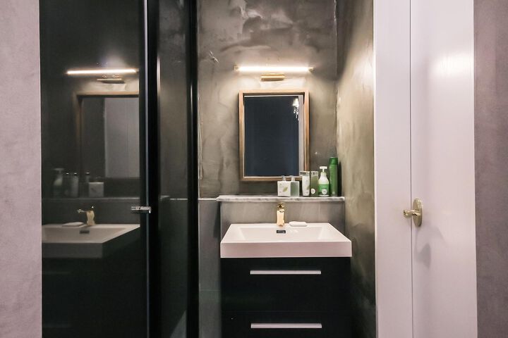 Room 119 of 152