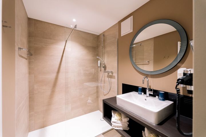 Bath Photo