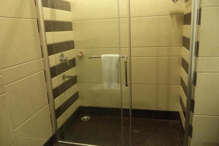 Photo 28