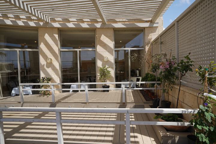 Terrace/Patio 93 of 104