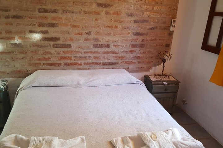 Room 15 of 52