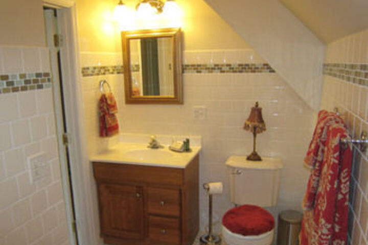 Room 3 of 32