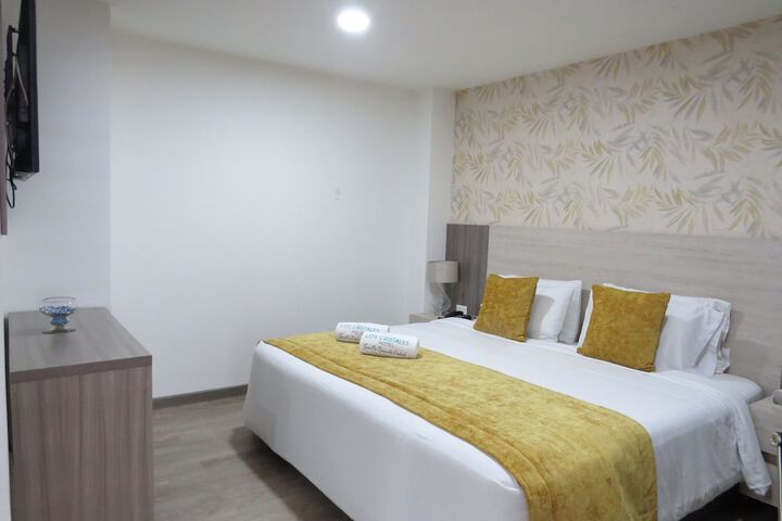 Room 16 of 48
