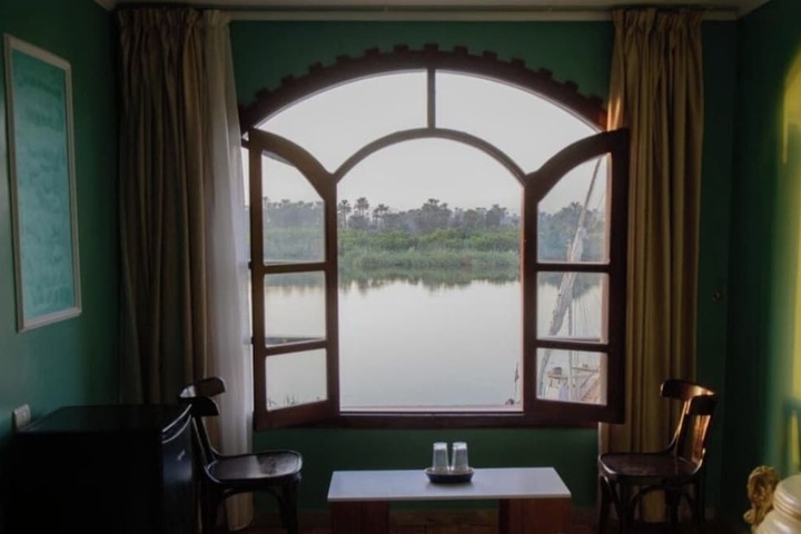 Room 4 of 44