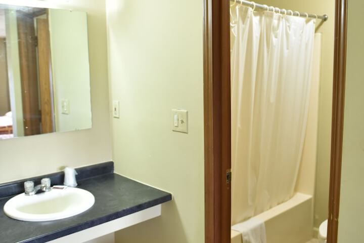 Room 7 of 26