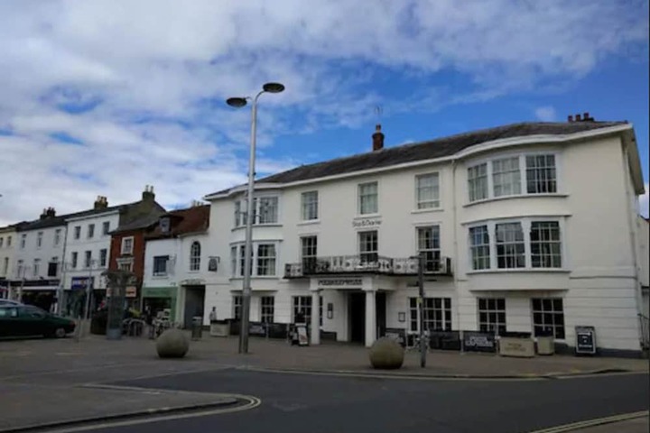 The Star and Garter