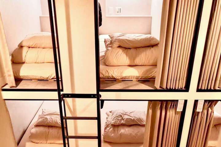 Room 29 of 81