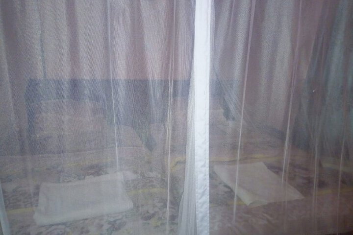 Room 7 of 19