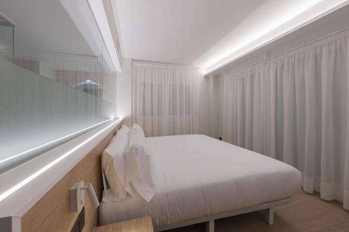 Room 29 of 122
