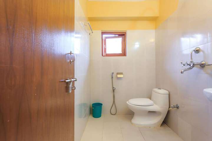 Room 20 of 29
