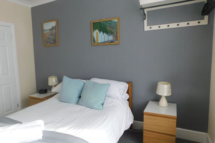 Room 18 of 48