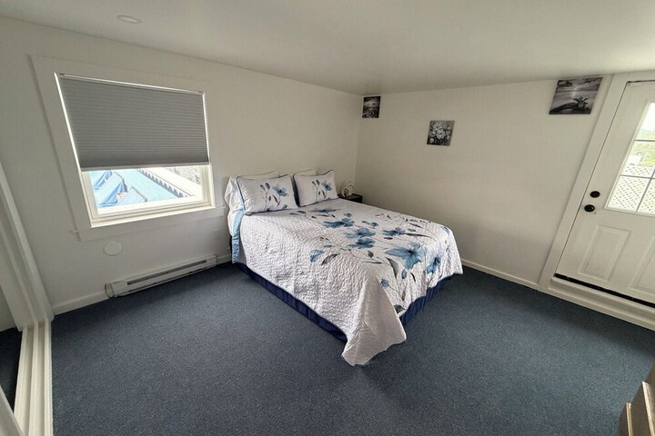 Room 11 of 39