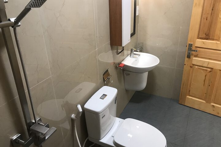 Room 25 of 74
