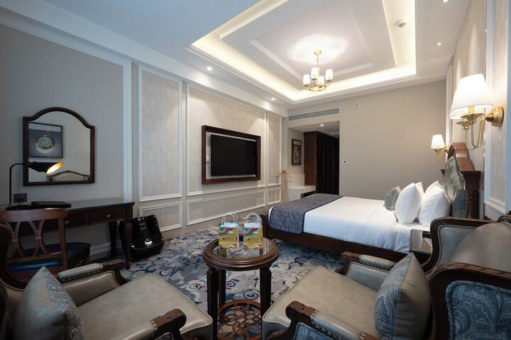 Room 26 of 69