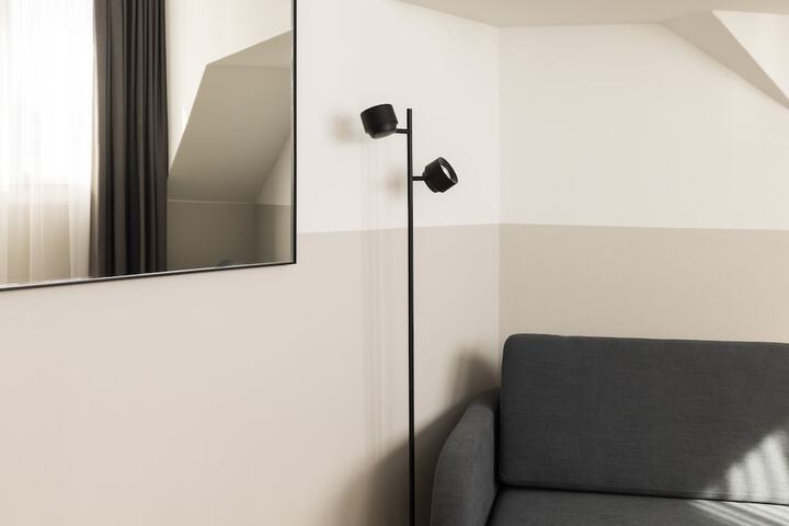 Room 19 of 81
