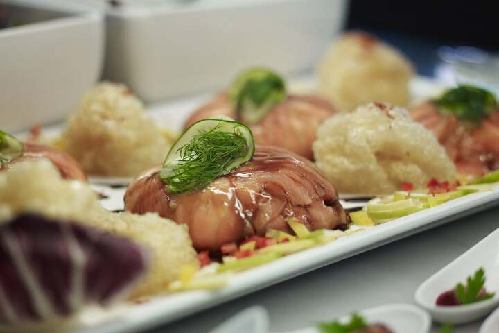 Dining 60 of 69