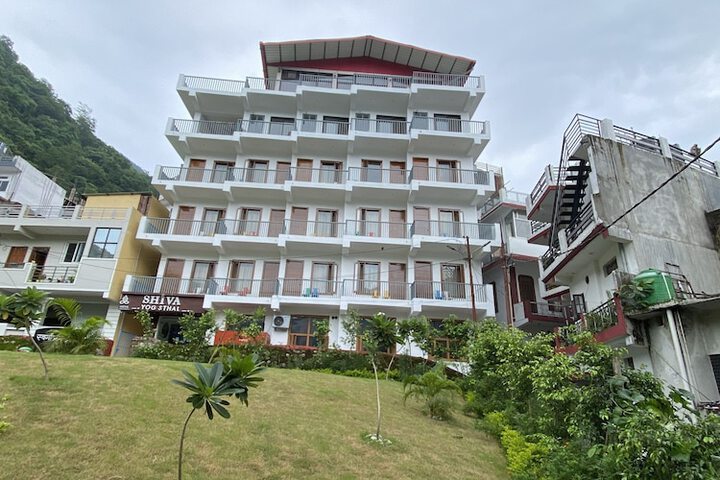 Hotel Shiva Yog Sthal