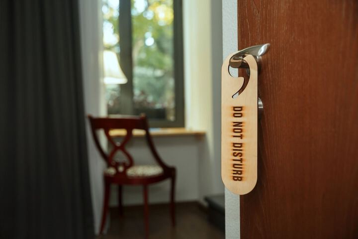 Room 15 of 28
