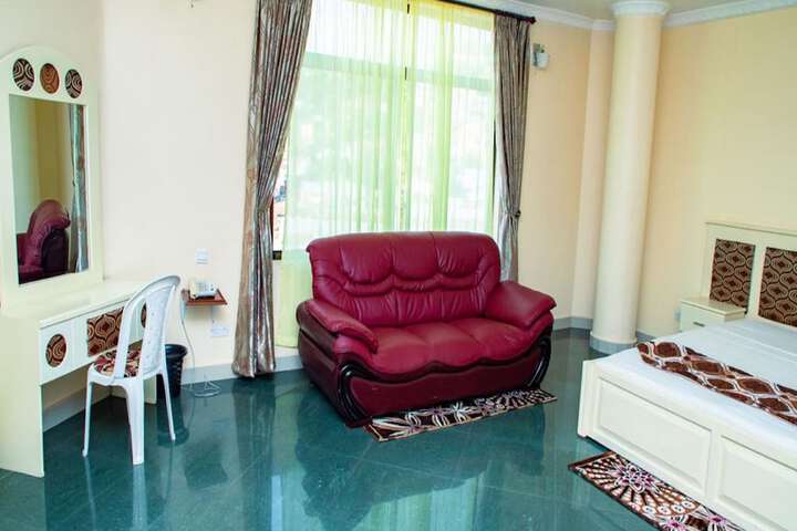 Room 19 of 67