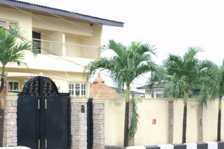 Class Suites Budget Ogba