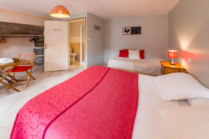 Room 6 of 36