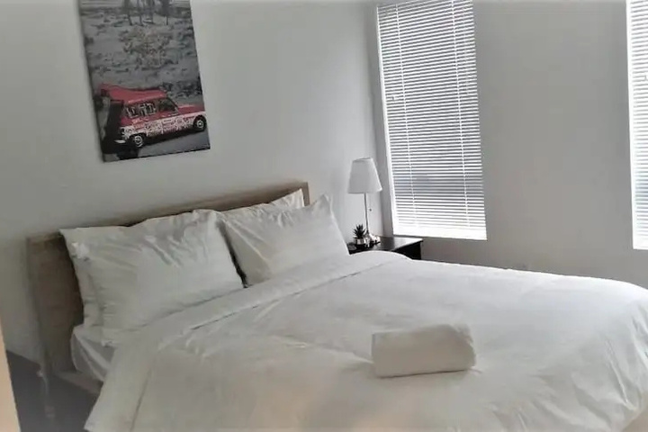 Room 3 of 14