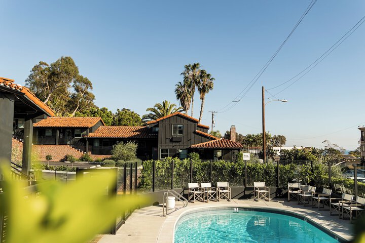 Photo of Woods Cove Inn Pool