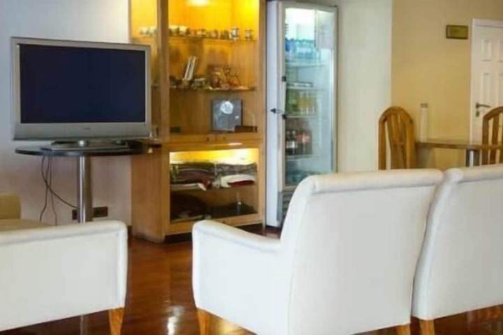 Guest Lobby
