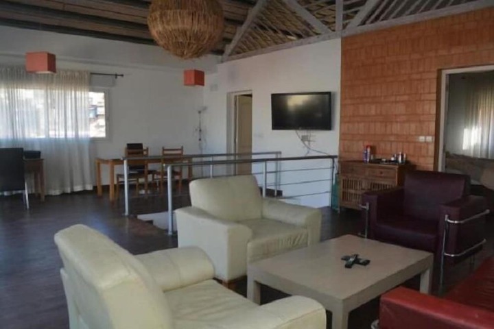 Room 40 of 81