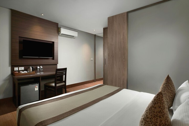 Room 48 of 155