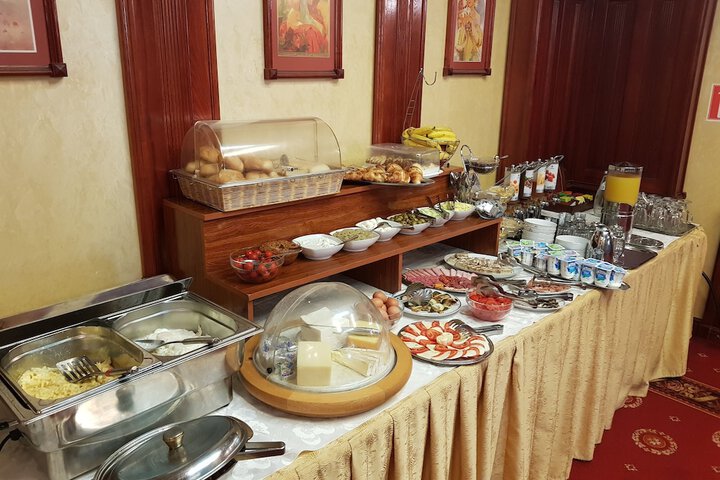 Dining 57 of 78