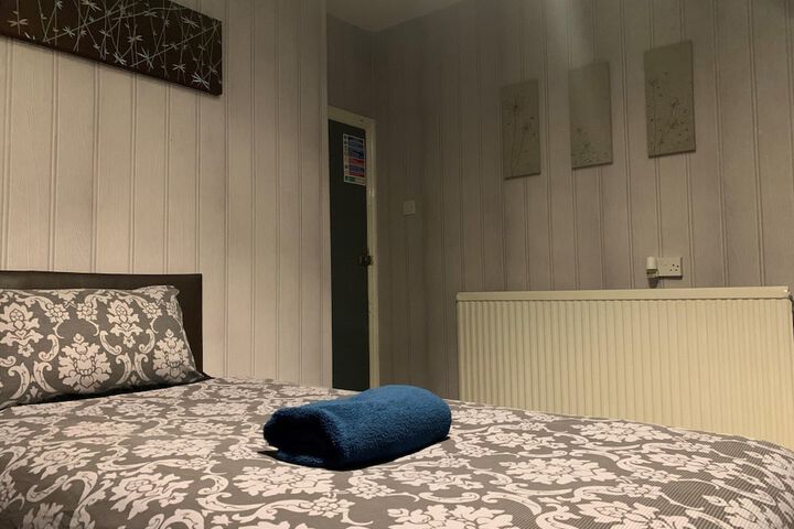 Room 17 of 39