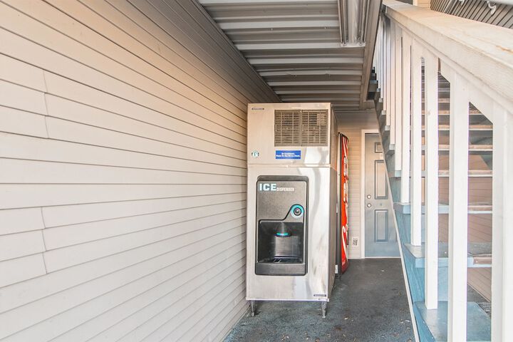 Hotel Interior 12 of 15