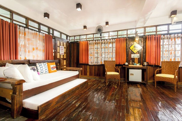 Room 20 of 98