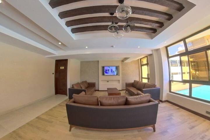 Lounge 69 of 110