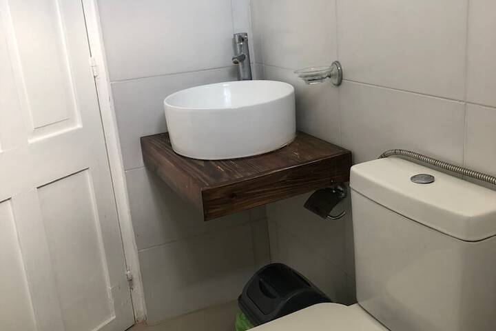 Room 10 of 23