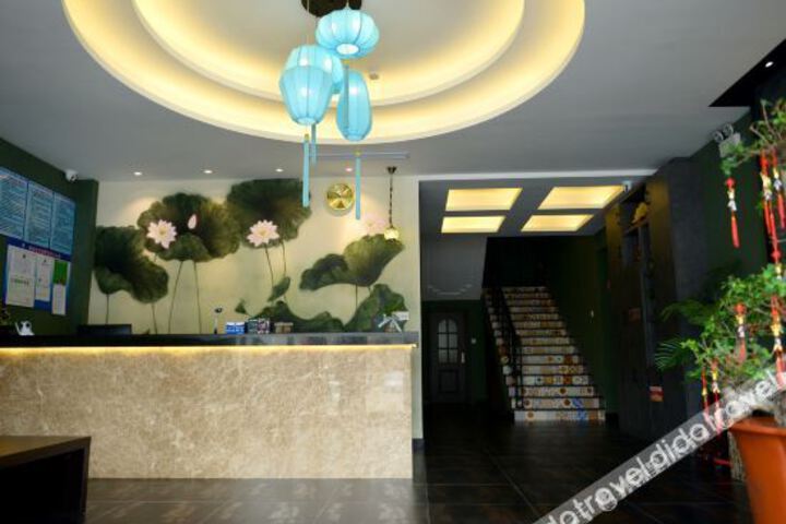 Hotel Interior 5 of 13