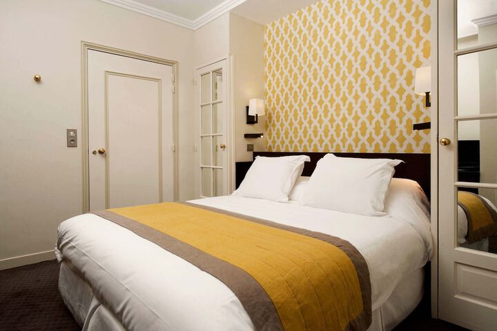Room 28 of 42