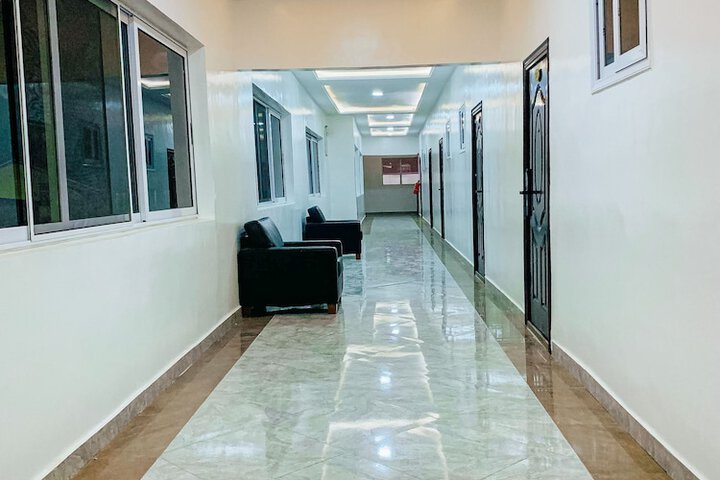 Ballroom/Hall 14 of 15