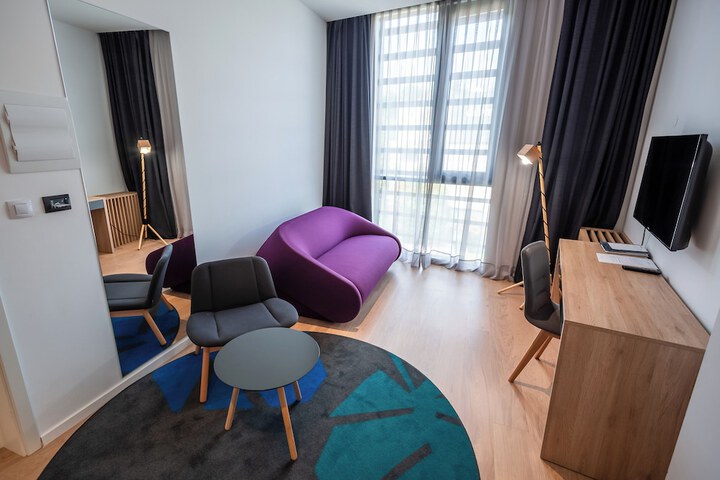 Room 20 of 73