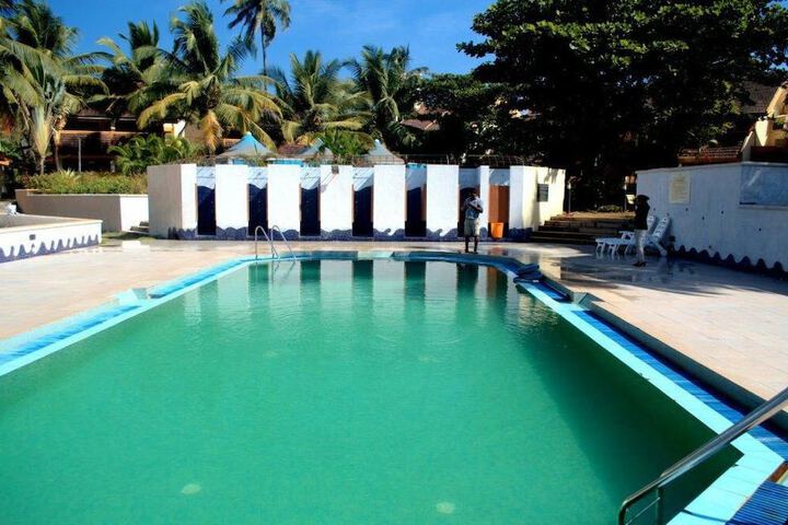 Pool 14 of 23