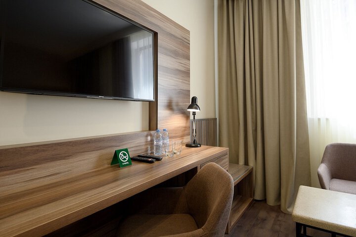 Room 8 of 59