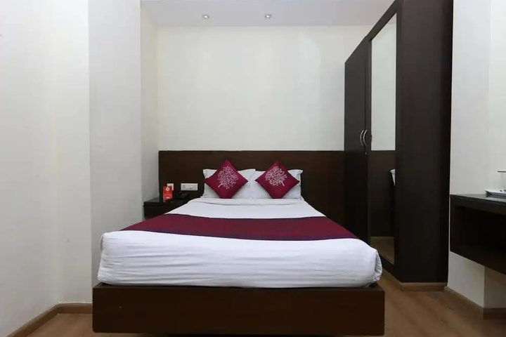 Room 2 of 14